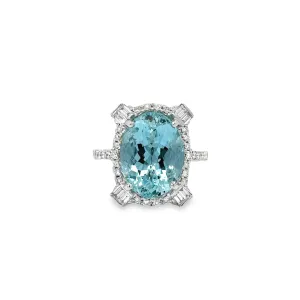 18K White Oval Aquamarine and Diamond Ring