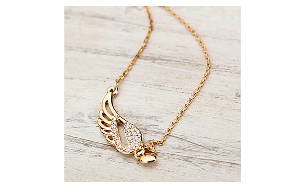 Angel Wings Love Heart Pendant Chain Necklace for Women