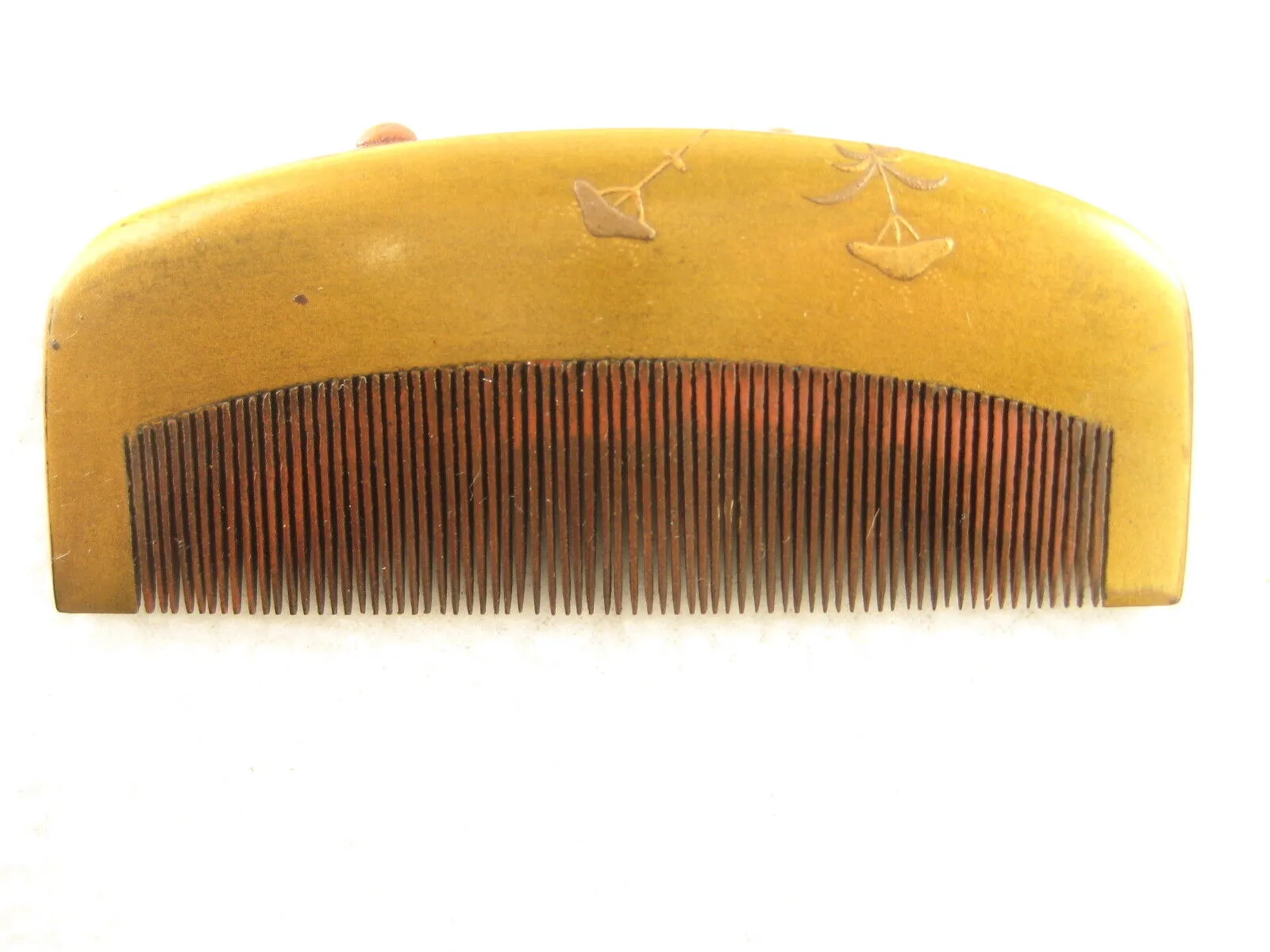 Antique Japanese Edo Era (C.1840) Nit Comb Makae Raised Gold Lacquer  & Coral