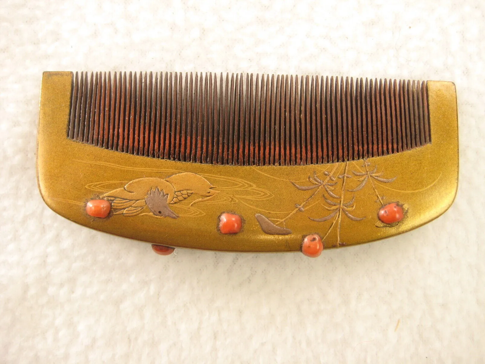 Antique Japanese Edo Era (C.1840) Nit Comb Makae Raised Gold Lacquer  & Coral