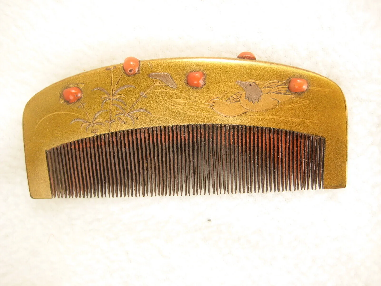 Antique Japanese Edo Era (C.1840) Nit Comb Makae Raised Gold Lacquer  & Coral