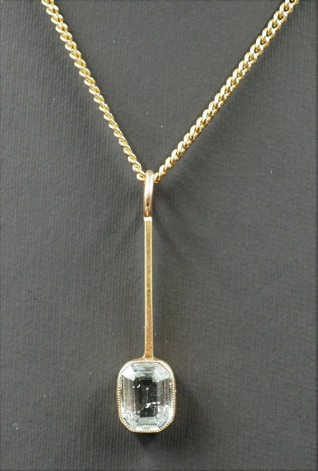 Aquamarine 15ct Yellow Gold Pendant