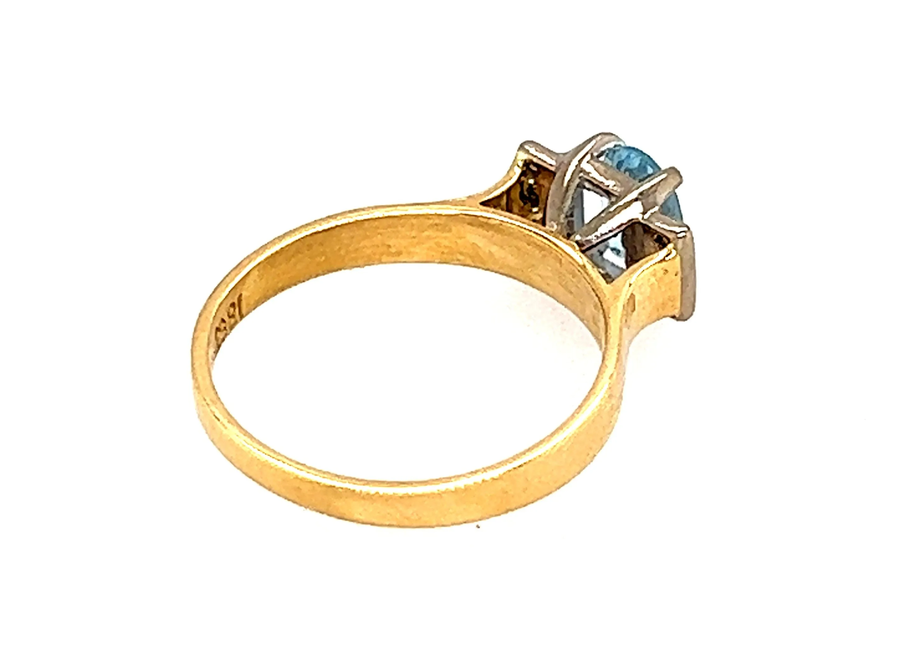 Aquamarine & Diamond 18ct Yellow & White Gold Dress Ring