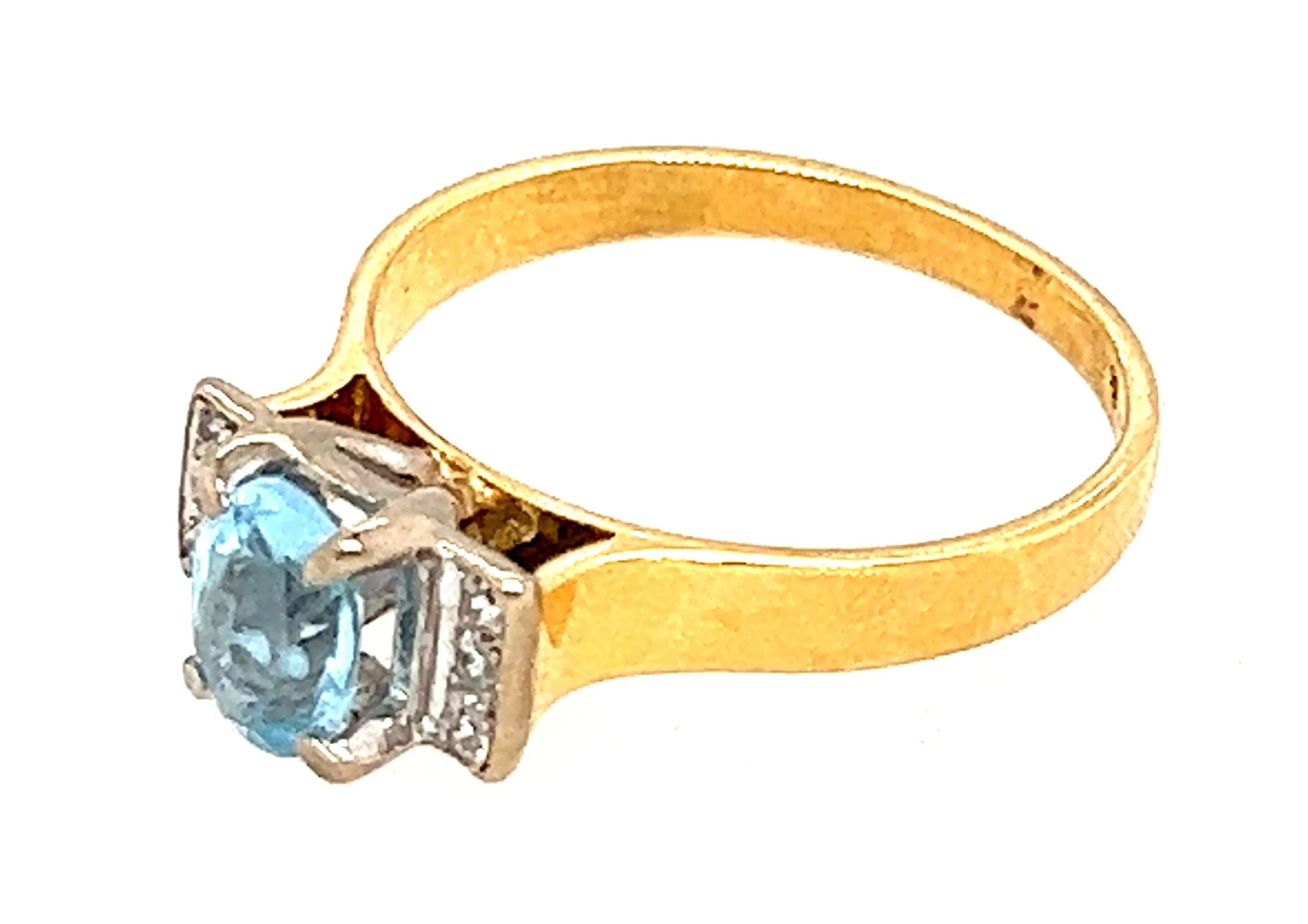 Aquamarine & Diamond 18ct Yellow & White Gold Dress Ring