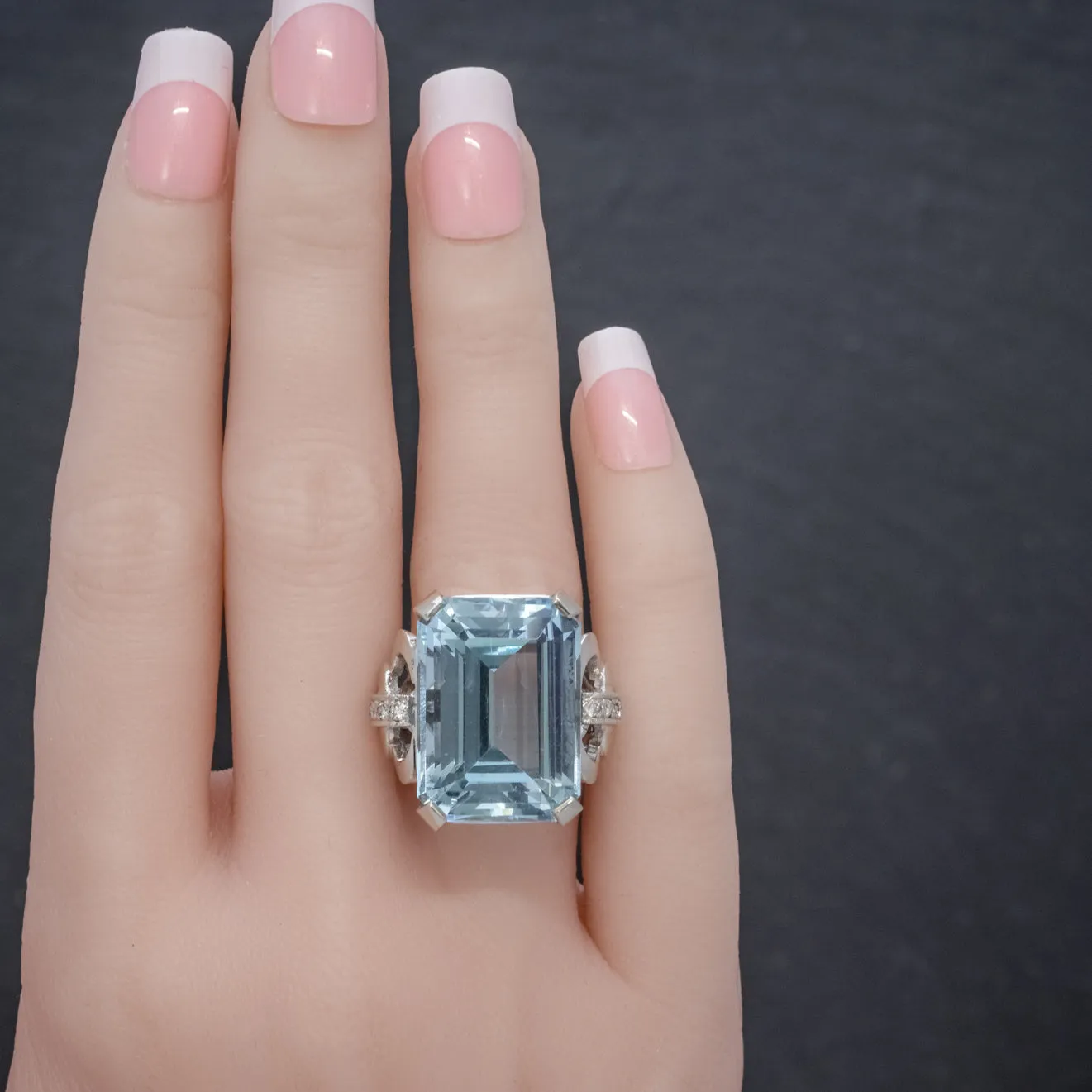 Art Deco Aquamarine Ring 14Ct White Gold 35Ct Aqua Circa 1930