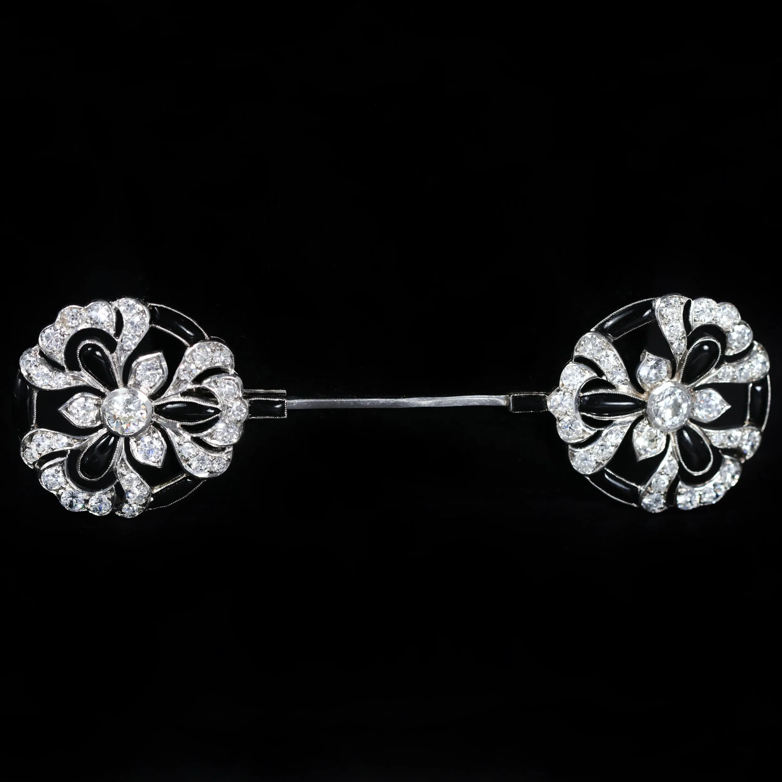 Art Deco Platinum 3.20 CTW Diamond and Onyx Jabot Brooch