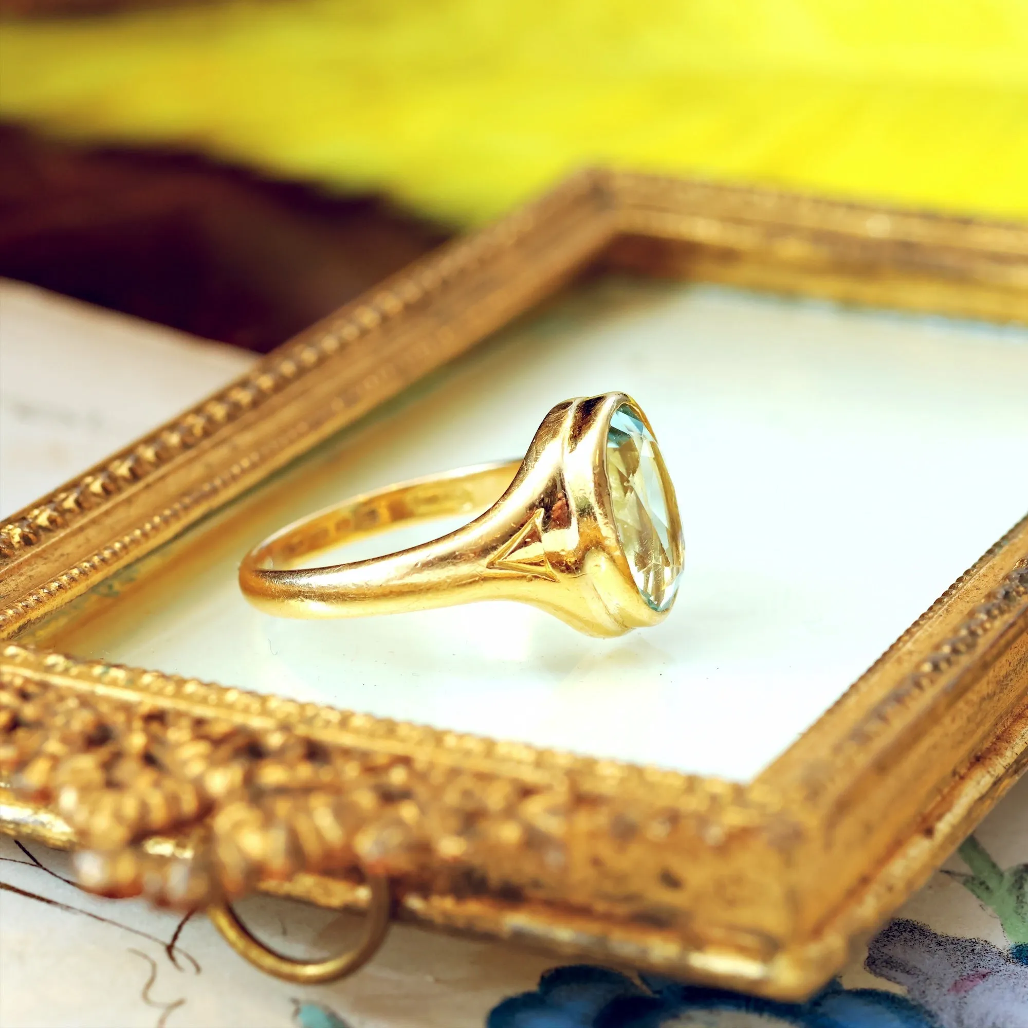 Beautiful Vintage Date 1923 Aquamarine Gold Ring