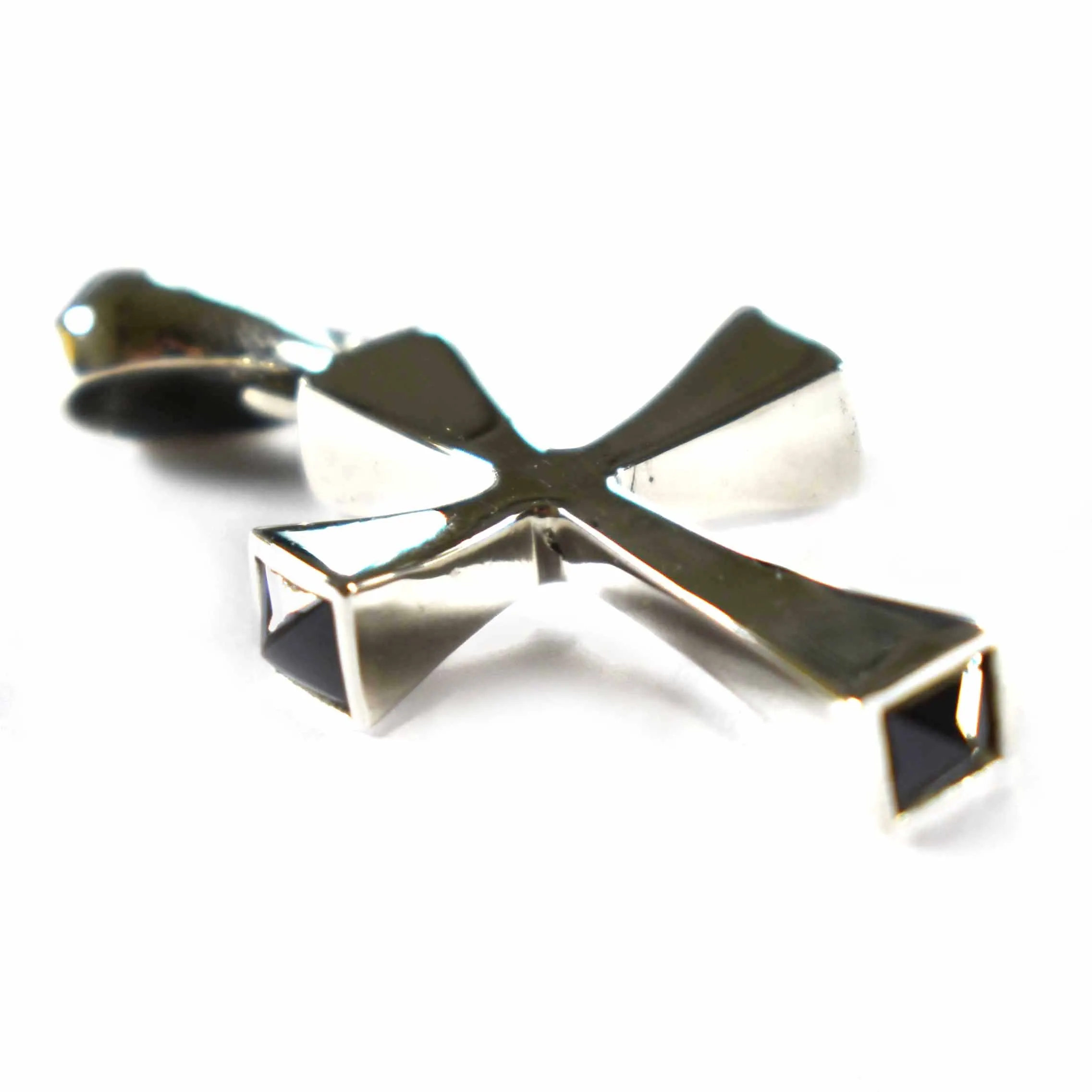 Cross silver pendant with onyx