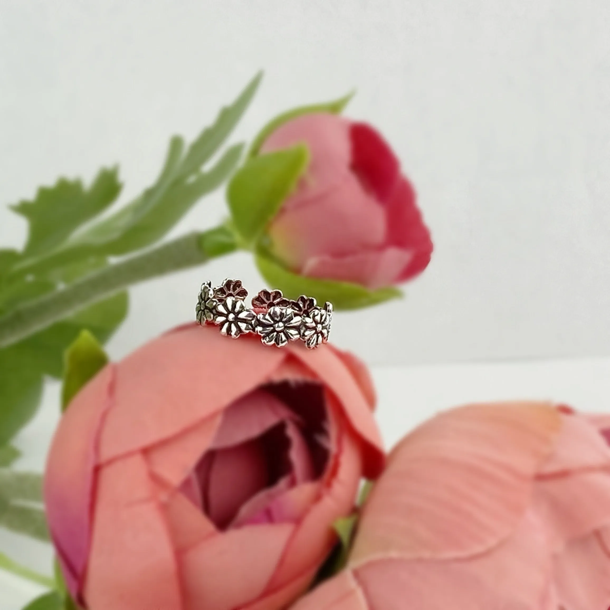 Daisy Chain Toe Ring - VTR107