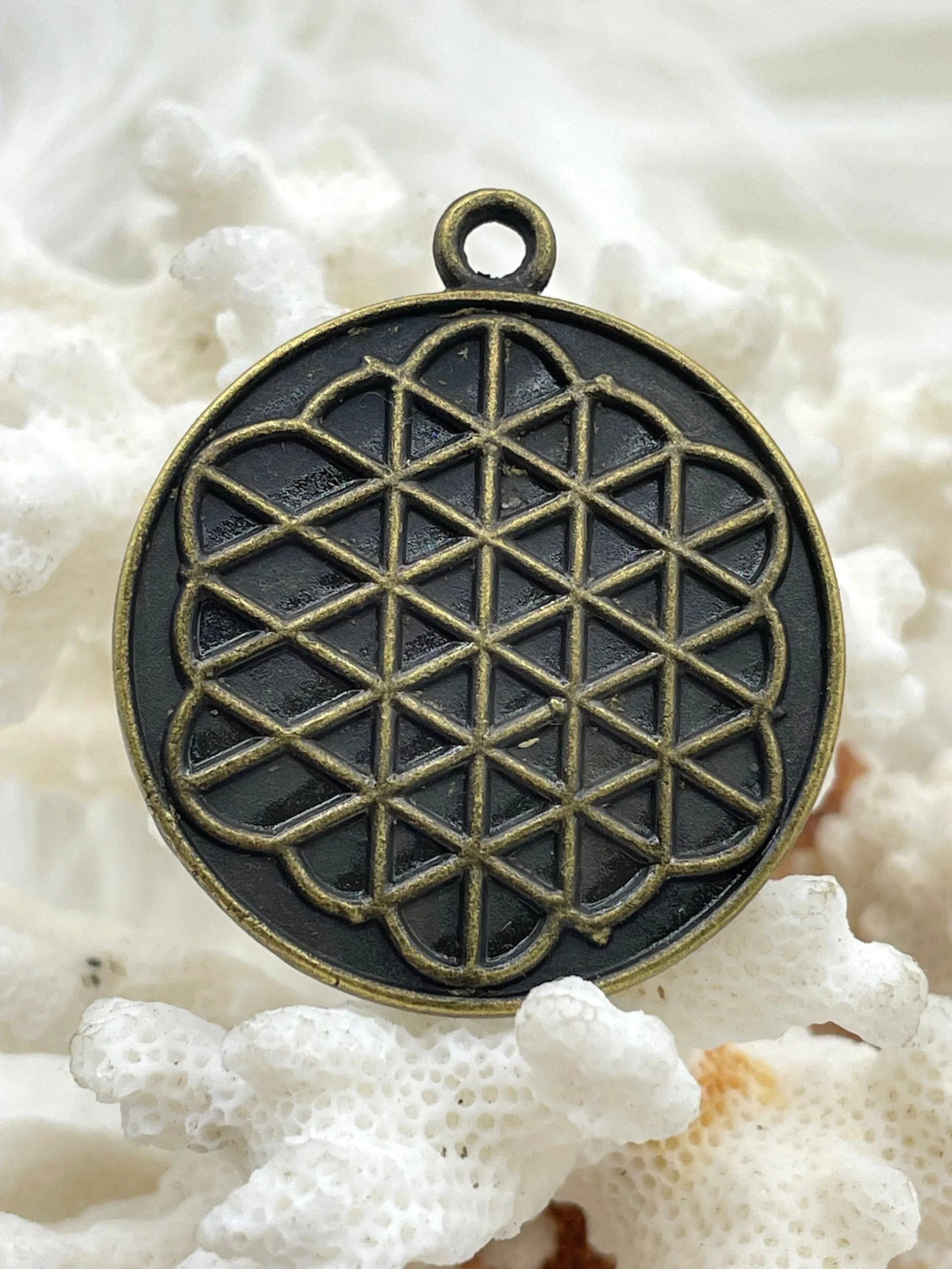 Flat Round Filigree Stamped Metal Pendant Medallion Pendant,  4 styles, 42mm, 39mm, 34mm, 21mm Bronze. Fast Ship