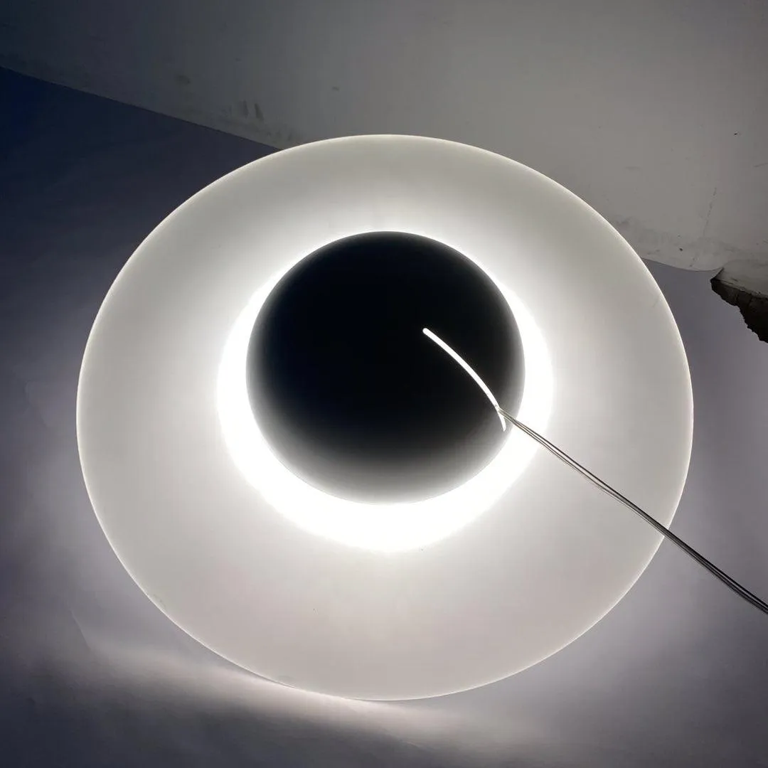 Jupiter Ring Pendant Light