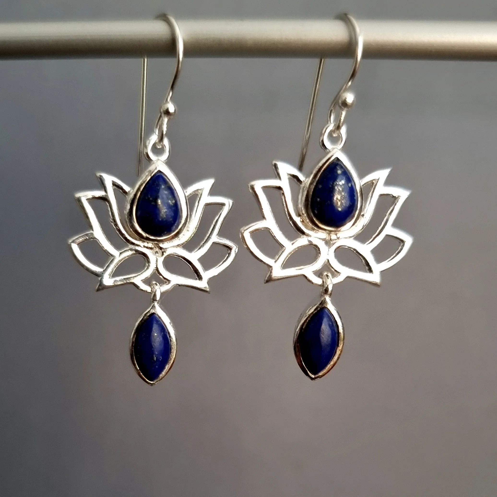 Lapis Lazuli Sterling Silver Lotus Flower Pendant,  P6LL