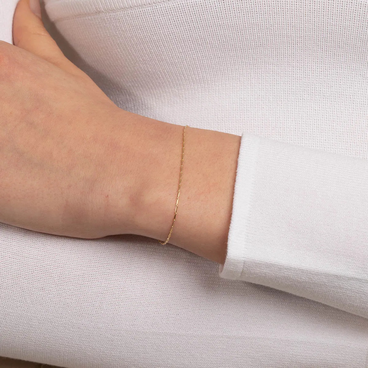 Marylebone Chain Bracelet in Solid Gold