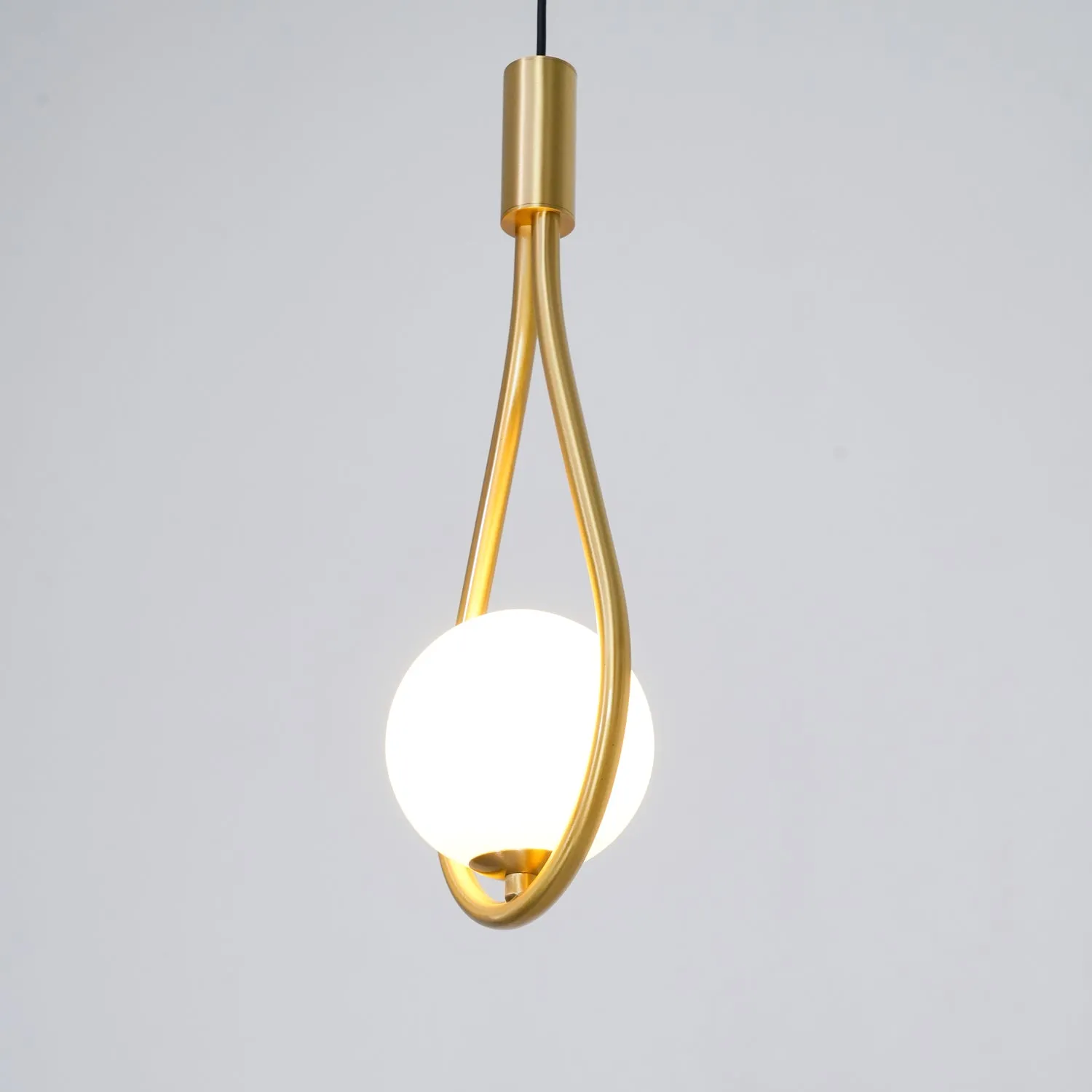 Pearls 65 Pendant Light