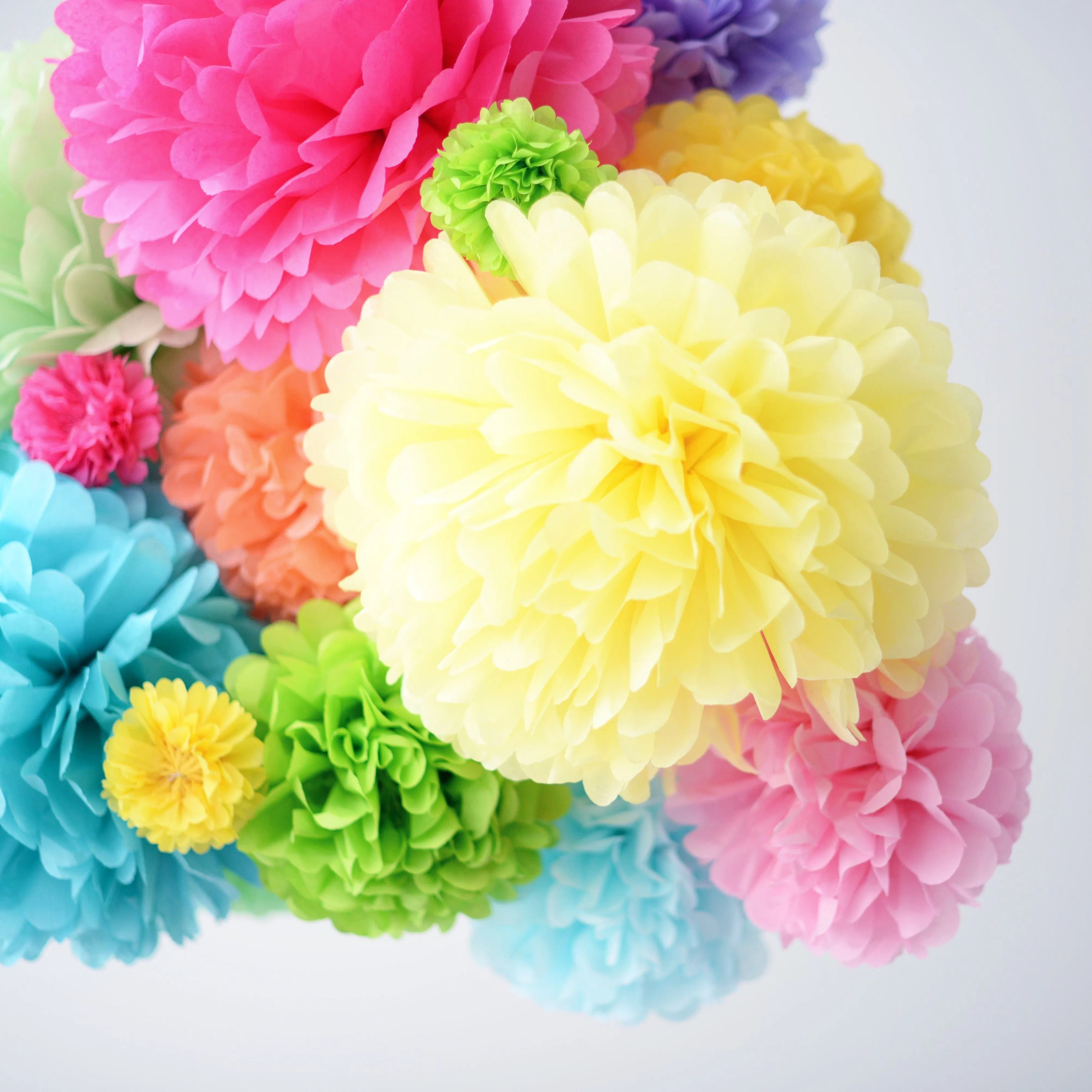 Rainbow pom poms party set