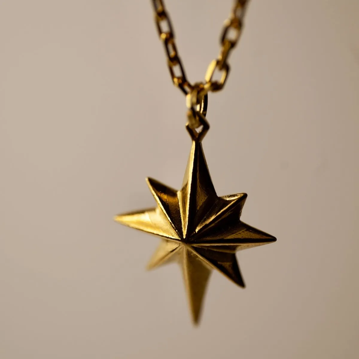 Star pendant